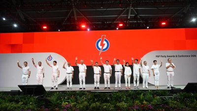 新加坡人民行动党干部大会选出新中央执行委员。 （取自8视界新闻网）