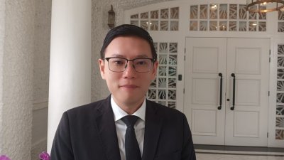 柔佛州投资、商贸、消费事务及人力资源行政议员李廷汉。