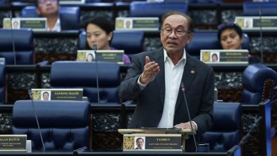 公务员退休金局投资亏损近2亿　安华：暂未发现贪污挪用证据