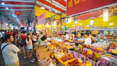 农历新年年货城主办方可于11月起提交申请。（档案照）