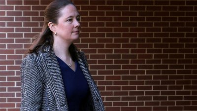 美国联邦调查局（FBI）前局长科米女儿莫琳，也是纽约南区联邦检察官办公室前助理检察官。（图取自法新社）