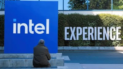 英特尔（Intel）第3季业绩优于市场预期，但管理层对于末季给出的指引却比市场估计逊色，其股价盘后交易时段一度急泻超过21%，之后持续徘徊在偏低水平。（图取自法新社）