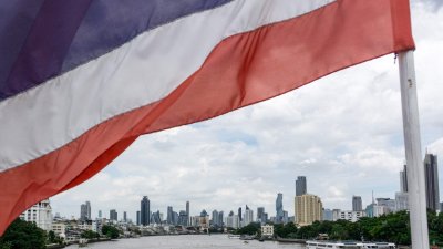 泰国政府正大力打击外国人利用泰国人挂名代为持有地皮，以规避法律禁止外国人持有地皮的行为。（法新社档案照）